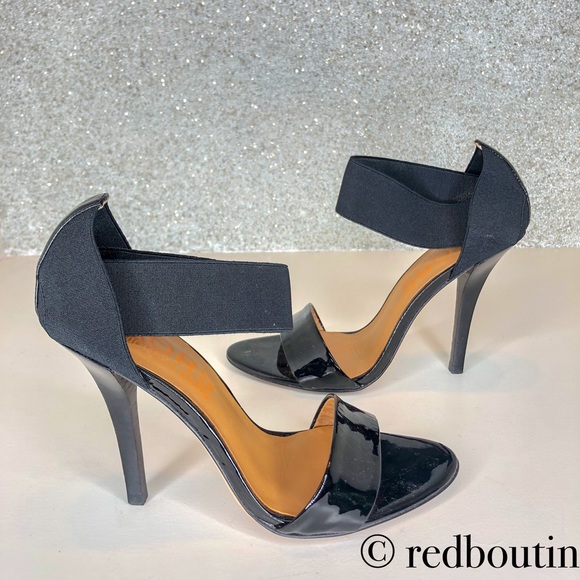 KORS Michael Kors Shoes - Kors Michael Kors strappy open toe pumps sandals